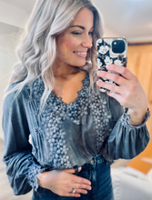 Load image into Gallery viewer, The "Emmy" Top