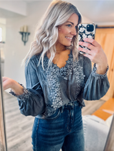 Load image into Gallery viewer, The "Emmy" Top