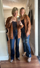 Load image into Gallery viewer, The &quot;Addison&quot; Cardigan
