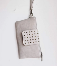 Load image into Gallery viewer, The &quot;Quincy&quot; Clutch
