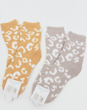 Load image into Gallery viewer, Plush Leopard Socks
