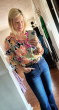 Load image into Gallery viewer, The &quot;Maddyn&quot; Top
