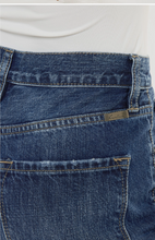 Load image into Gallery viewer, The &quot;Callie&quot; Kan Can Jeans
