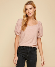 Load image into Gallery viewer, The &quot;Jamie&quot; Top - Blush
