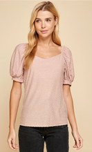 Load image into Gallery viewer, The &quot;Jamie&quot; Top - Blush
