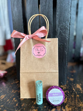 Load image into Gallery viewer, &quot;Appreciation&quot; Gift Bag - Choice of Scents
