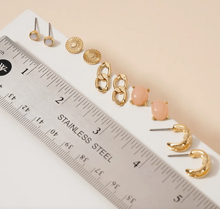 Load image into Gallery viewer, Chain Link Dangle Box Earring Set
